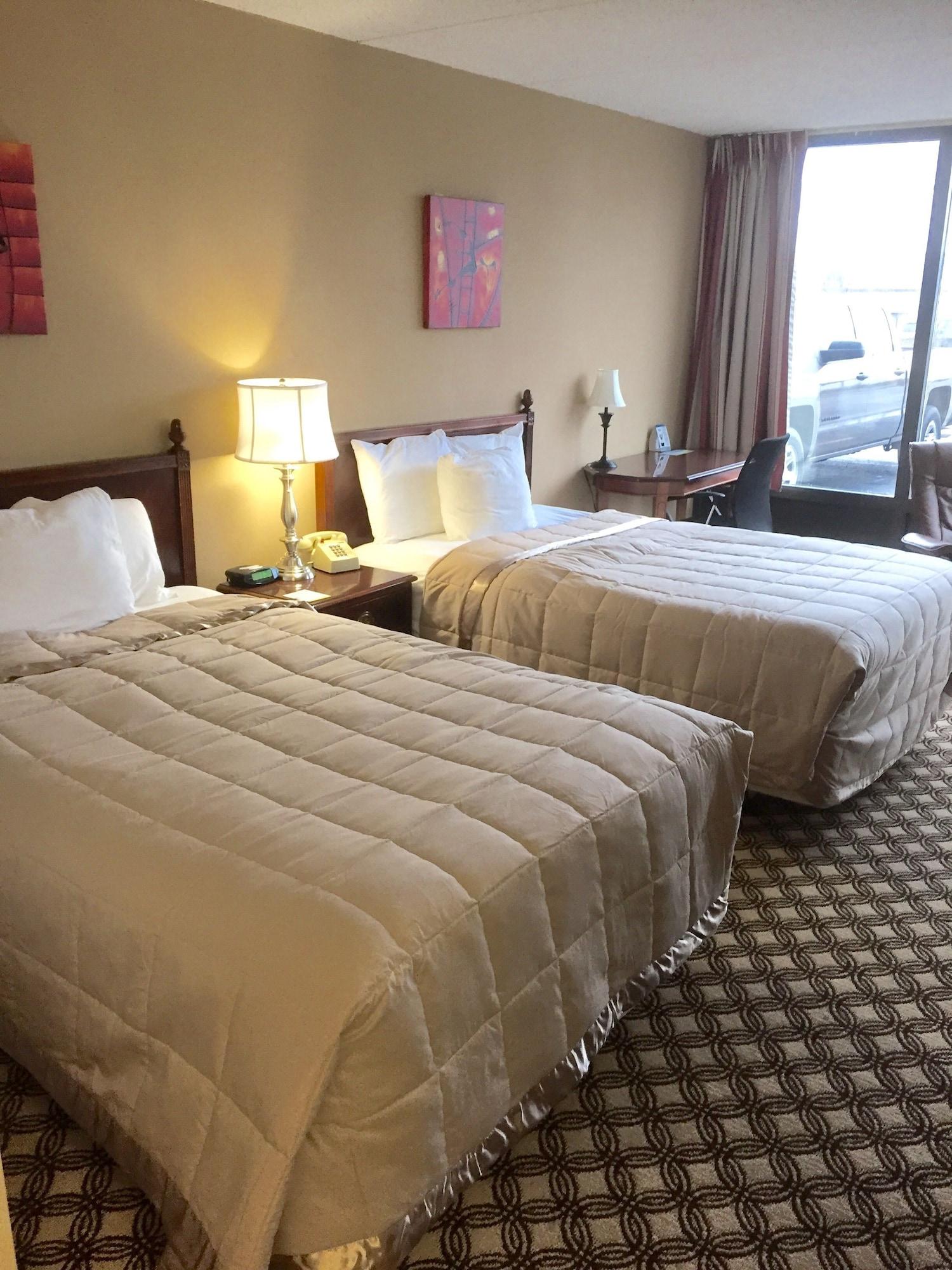 Days Inn Syracuse Източна Сиракуза Екстериор снимка
