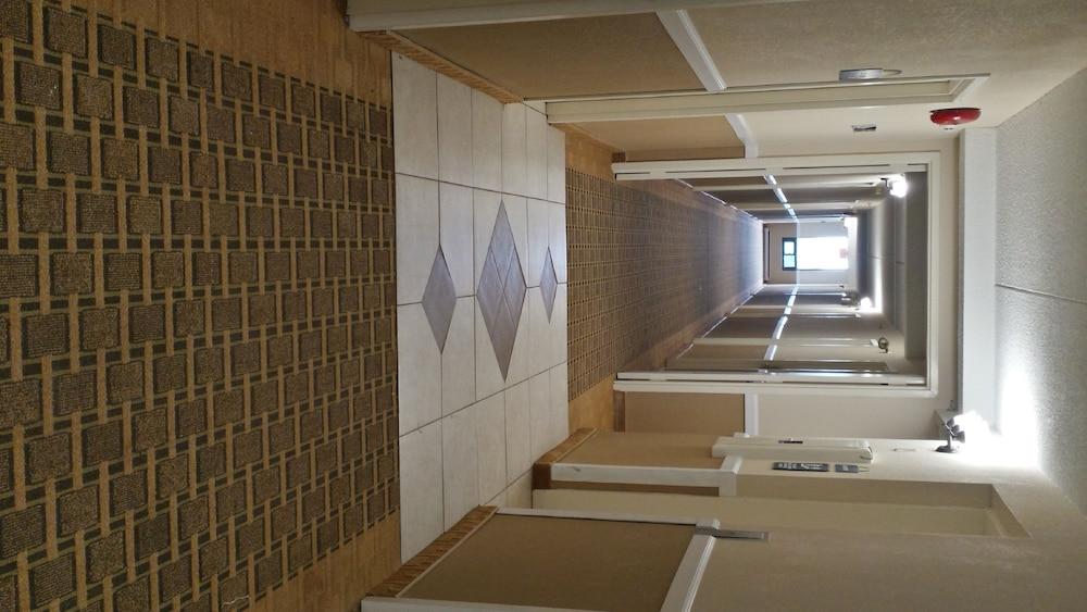 Days Inn Syracuse Източна Сиракуза Екстериор снимка